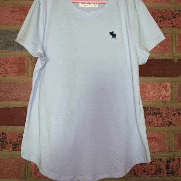 Abercrombie T-Shirt light blue. Sz. 13/14 - Picture 2 of 4